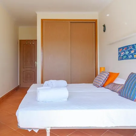 A44 - Sol E Mar In Lagos