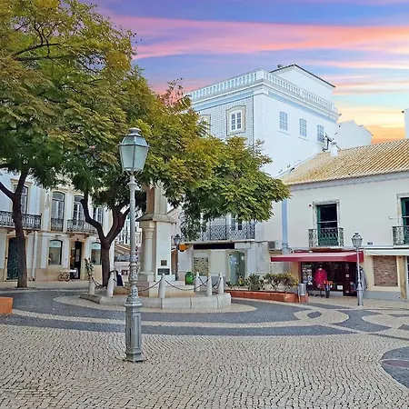 A44 - Sol E Mar In * Lagos